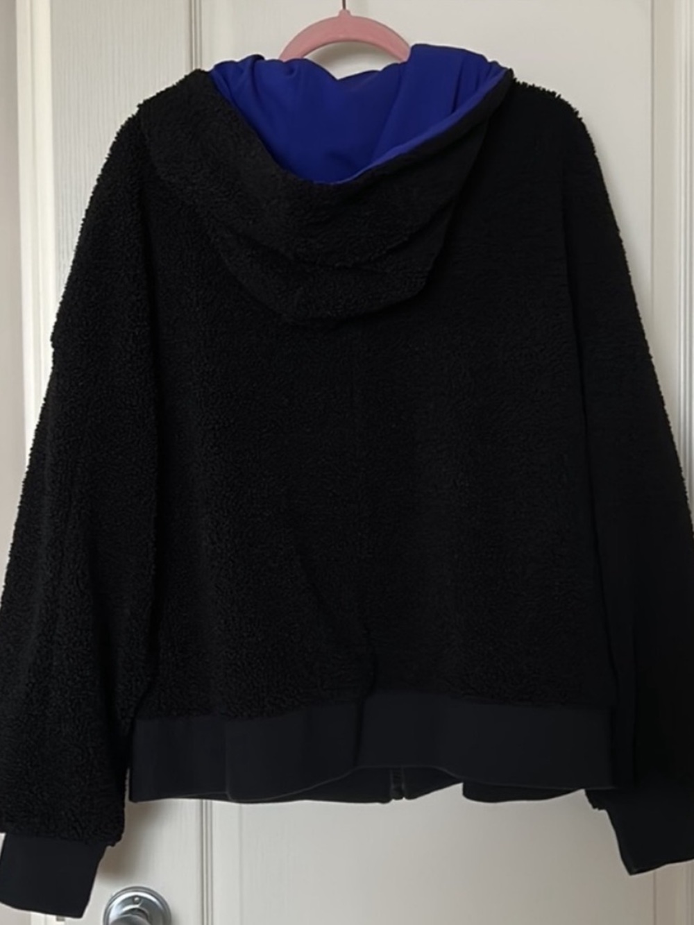 Fabletics | Rose | Reversible | Jacket - Picture 8 of 16